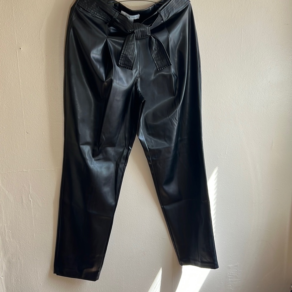 BLACK LEATHER PANT